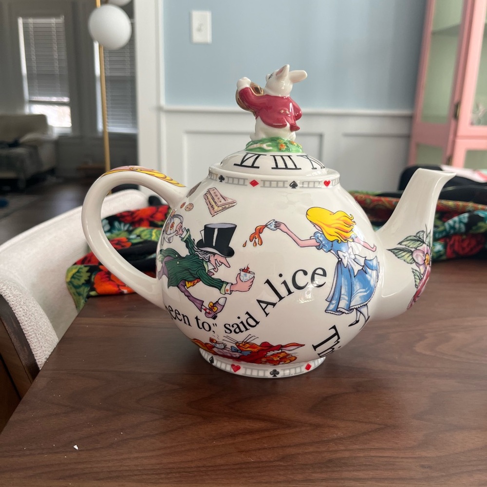 Alice in Wonderland Tea Set - Multicolor - Picture 4 of 5